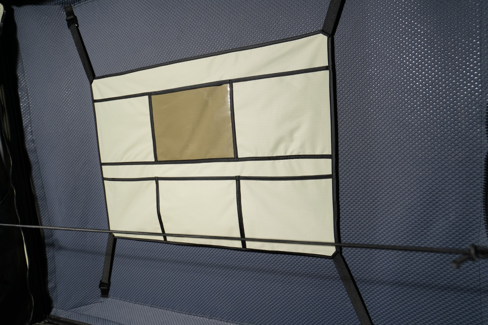 Fjällvila UppVärme hybrid rooftop tent - Middle Buff